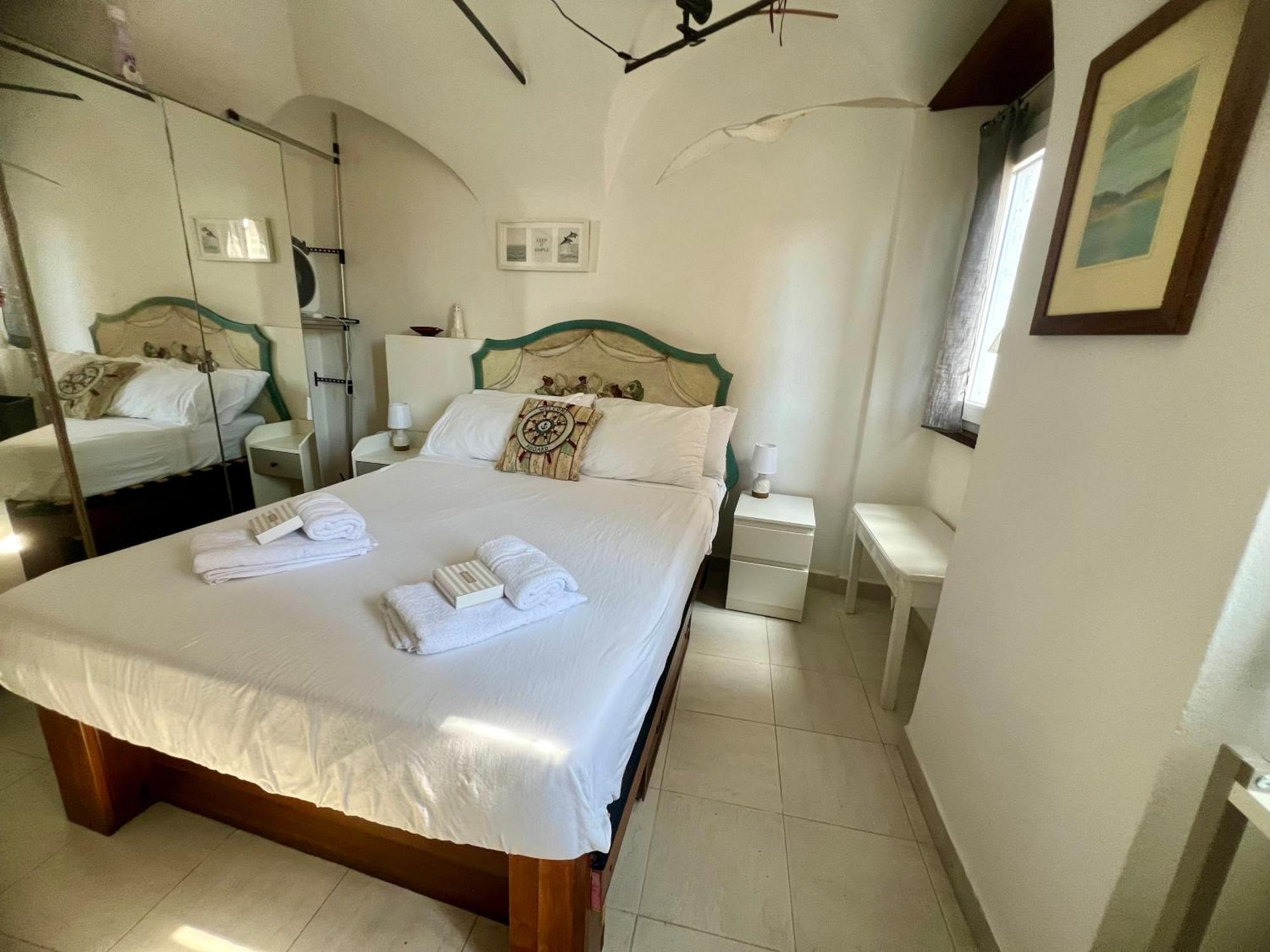 Suite Terrace In Pigna - Sanremo Exteriör bild